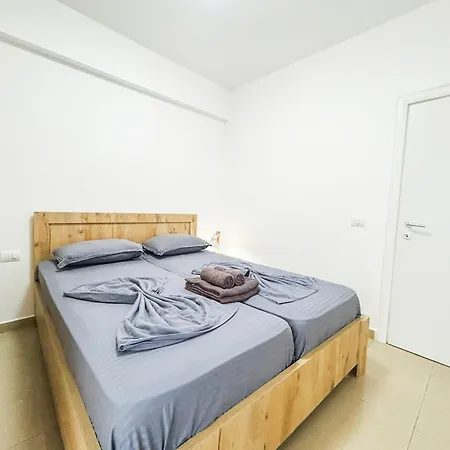 Costante 614