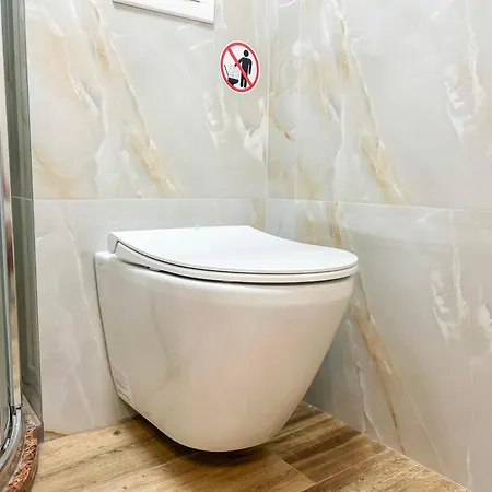 Costante 614 * Дуррес
