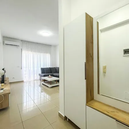 Апартаменты Costante 614 Дуррес