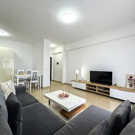 شقة Costante 614